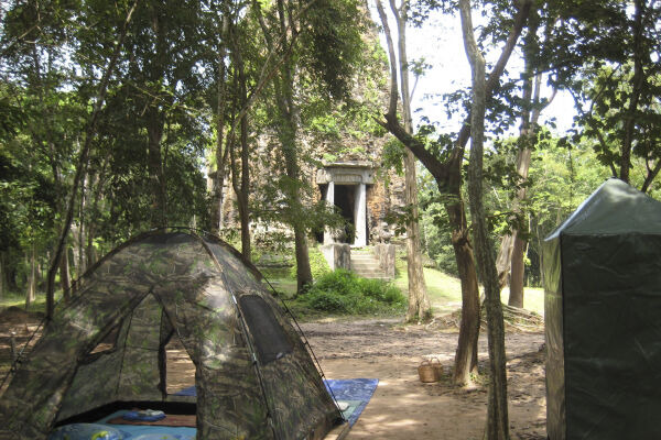 Camping amongst Angkor era temples - the back of beyond, Cambodia
