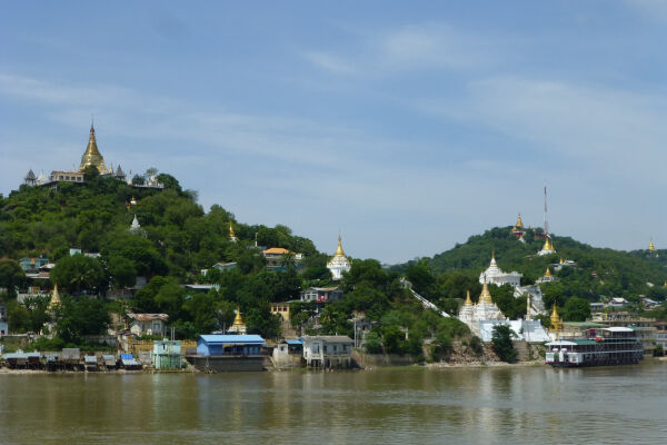 Ayeyarwady River Cruise, Myanmar