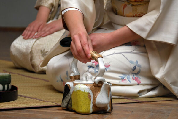 Tea ceremony and meditation, Kyoto